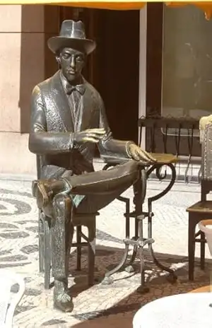 Livro do Desassossego [Annotated] (Clássicos da Literatura Brasileira Adaptados à Reforma Ortográfica 41) – Fernando Pessoa