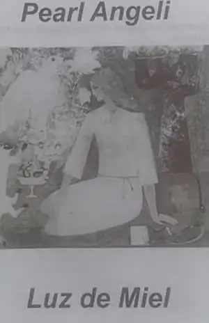 Pearl Angeli – Luz De Miel